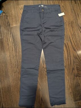 2/$35 NWT Old Navy Navy Skinny Chinos 2 Mid Rise Stretch Slim Pants